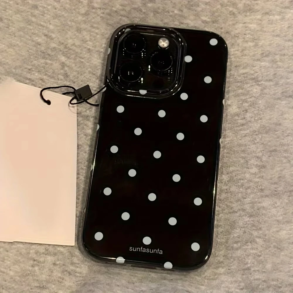 Minimalist Black and White Pol - đánh giá và giá Phone Cases Korean