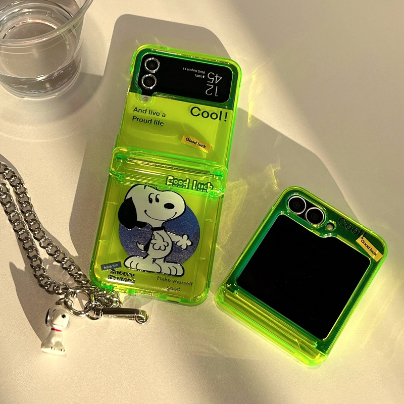 Cute Cartoon Peanut Snoopy Flu - đánh giá và giá Phone Cases Z Flip 5