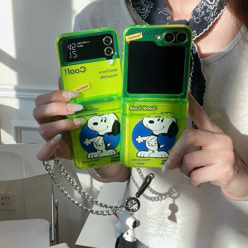 Cute Cartoon Peanut Snoopy Flu - đánh giá và giá Phone Cases Z Flip 5