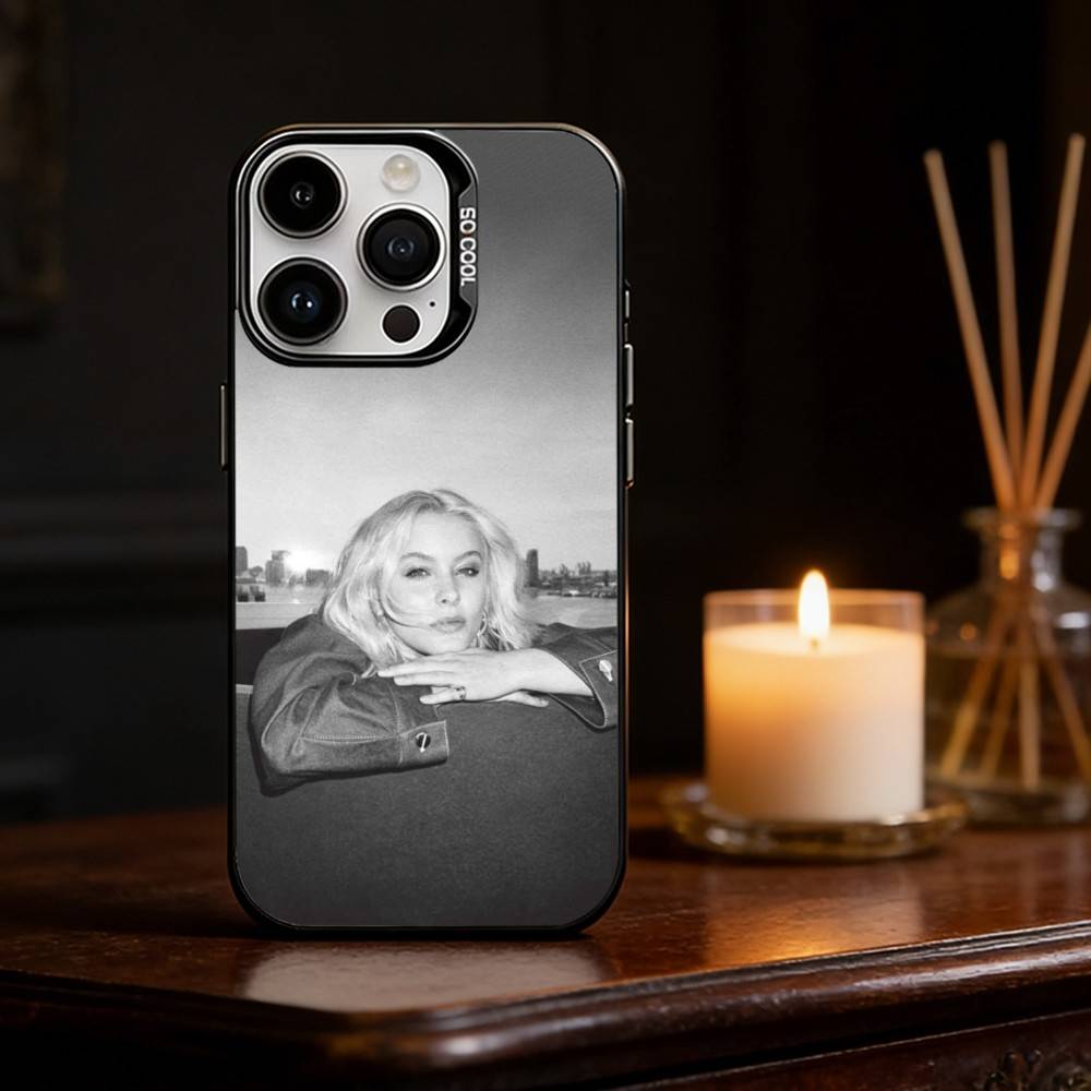 Zara Larsson Venus Phone Case  - đánh giá và giá Phone Cases Zara