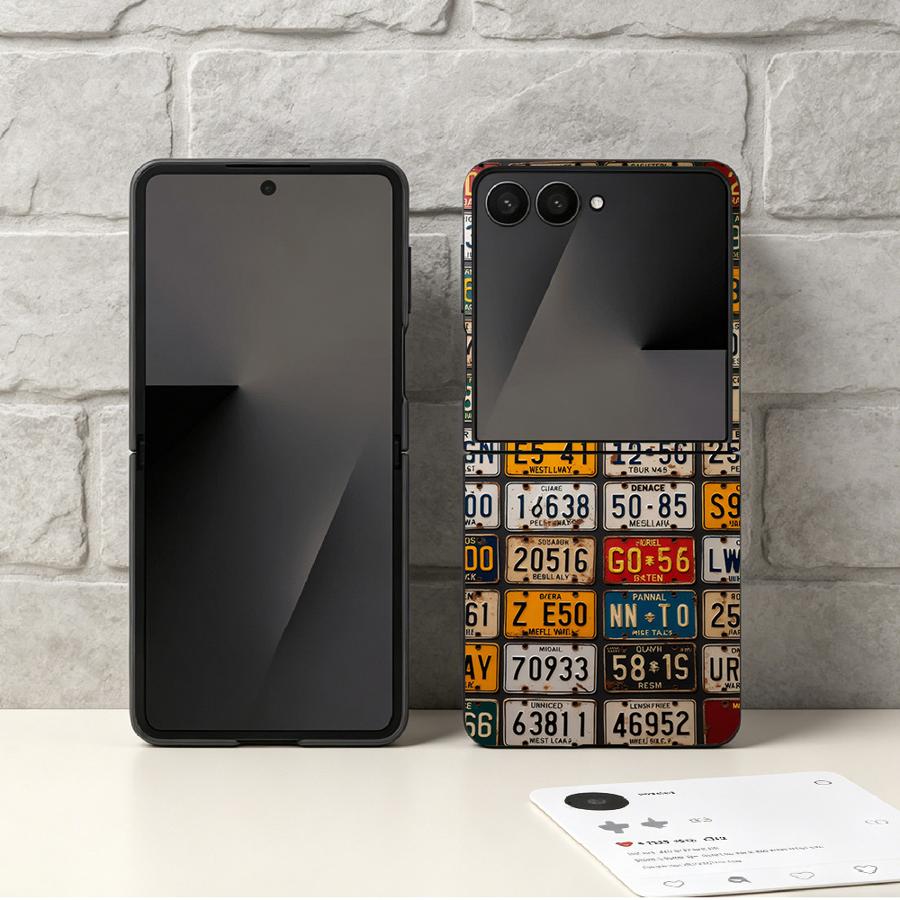 Retro License Plate Phone Cove - đánh giá và giá Phone Cases Z Flip 5