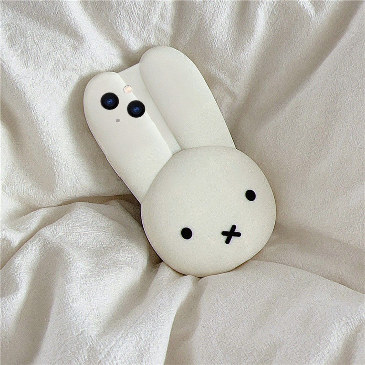 Miffy Rabbit White Silicone Ph - đánh giá và giá Phone Cases Big W